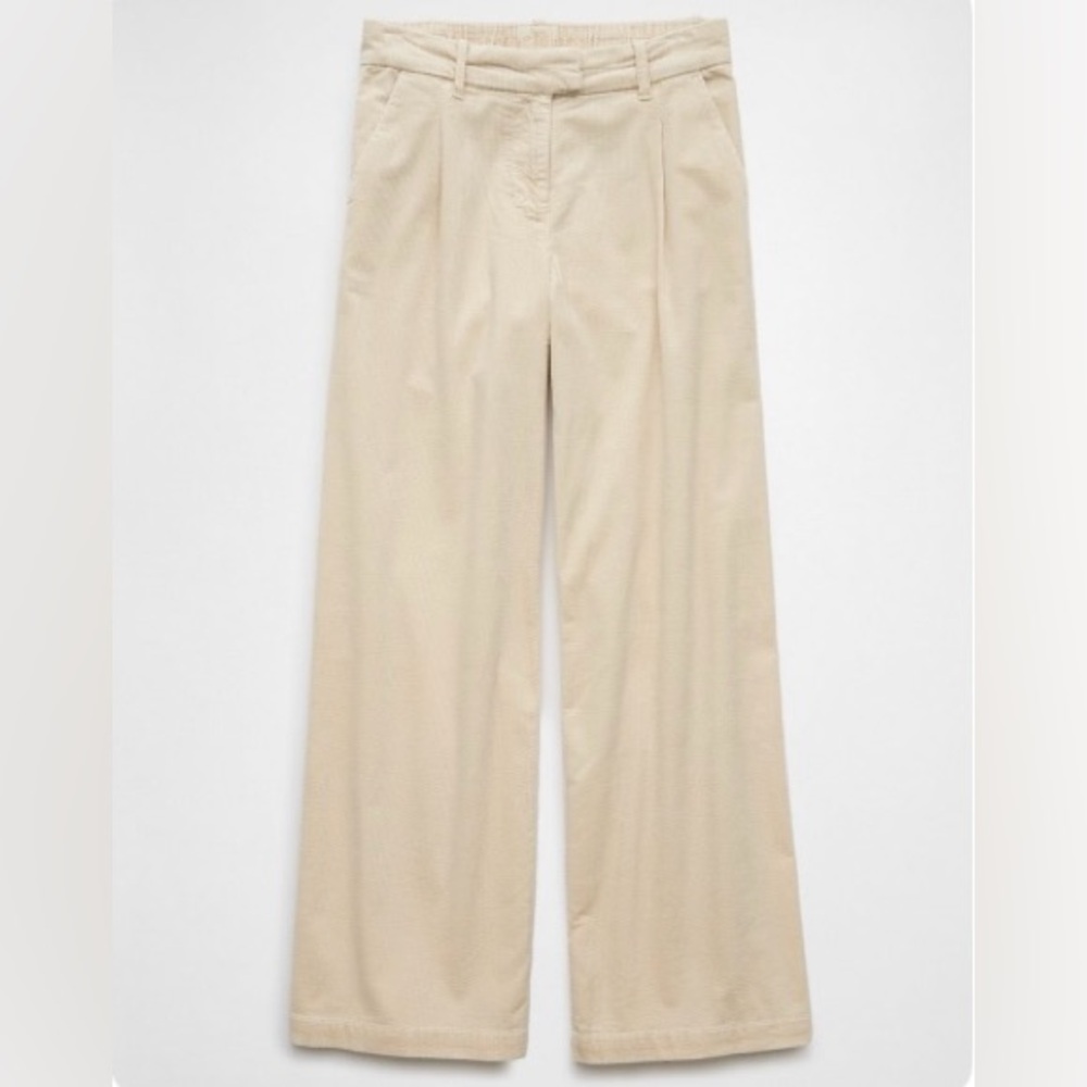 AE “Poppy” High-Rise wide legged Drape Cream Trousers